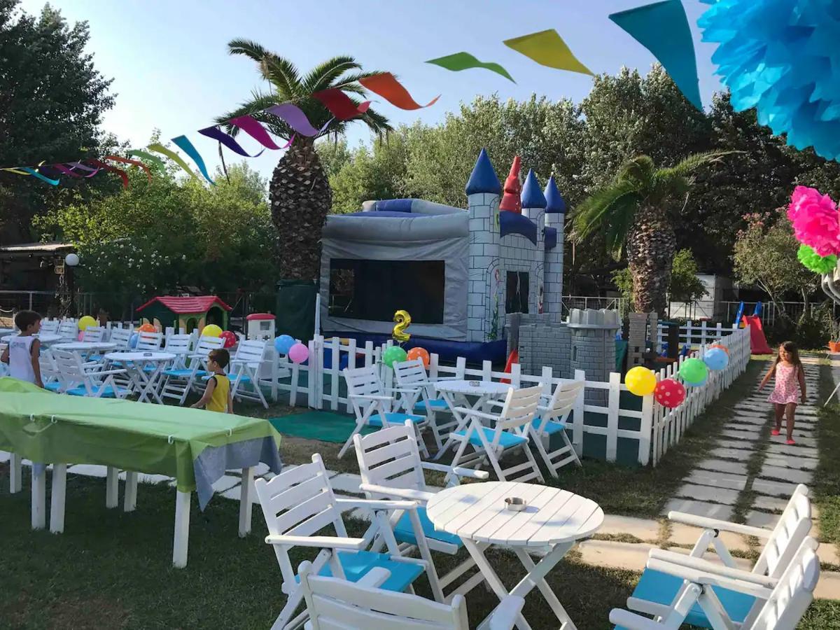 Aigeas Camping Nea Kallikrateia Екстериор снимка