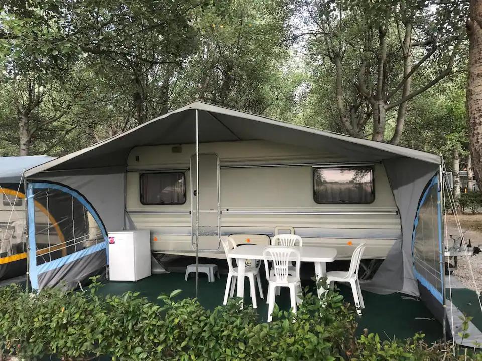 Aigeas Camping Nea Kallikrateia Екстериор снимка