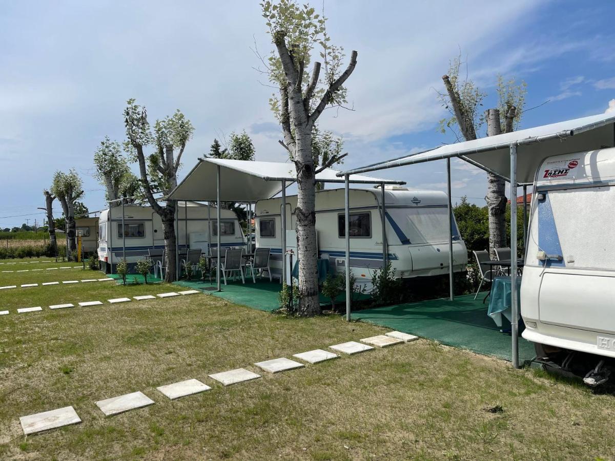 Aigeas Camping Nea Kallikrateia Екстериор снимка